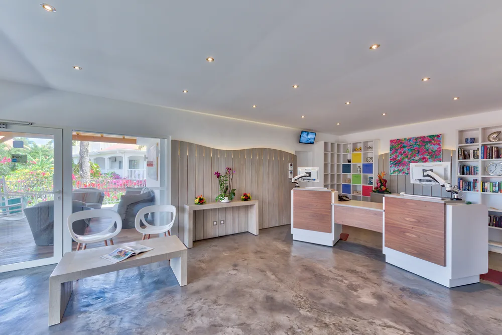 Grand Case Beach Club — accueil et réception